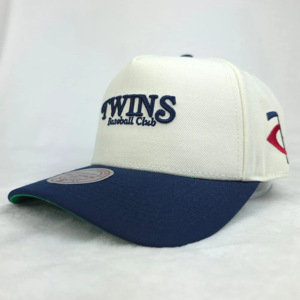 Minnesota Twins Mitchell & Ness MLB Pro Fit Snapback Hat Cap 3D Logo Cream NWT‎